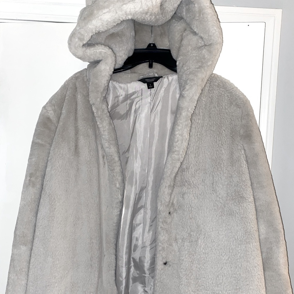 BRAND NEW! Simply Vera fury jacket size L